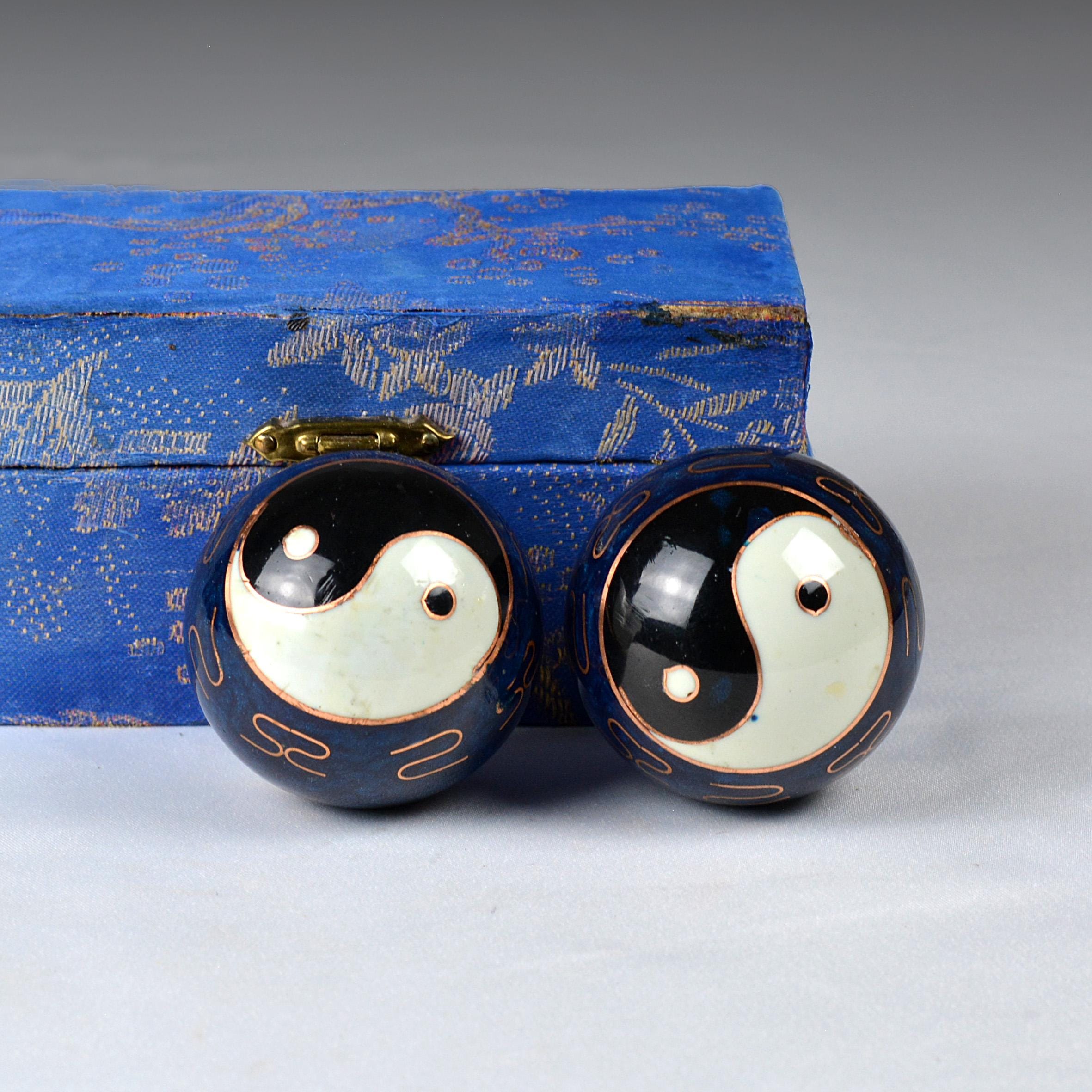 BALDMAN☯️ Vintage Enamel Yin Yang Baoding Balls: Chinese Health Massage