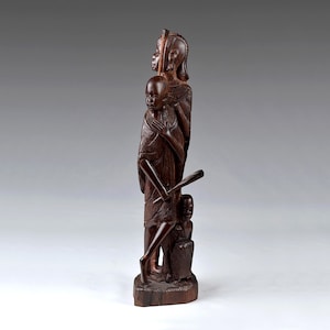 Vintage Hand geschnitzte Eisenholz Skulptur: Kenianische Massai Familie Volkskunst 34,6 cm (N2614)