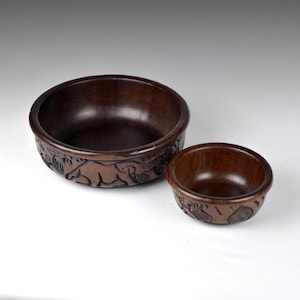 Vintage African Hand Carved Safari Animals Rhino Lion Cheetah Elephant Decorative Ironwood Bowls set of 2 Made in Zimbabwe (N3595)