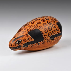 Signed Cesar Aquino V Vintage Hand Engraved Peruvian Folk Gourd Art Jaguar 10.2”/26cm (N3404)