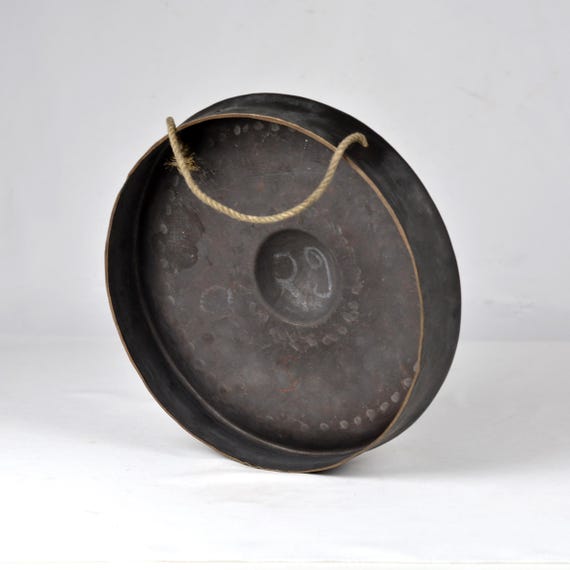 Vintage Thai Brass Classic Nipple Gong Hand Beaten Gong D9.1”/23.2