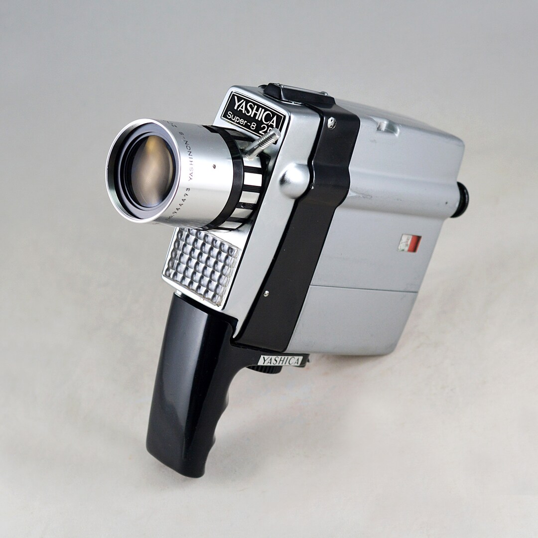 Vintage Yashica Super8 25 8mm Film Movie Camera Working Made Etsy