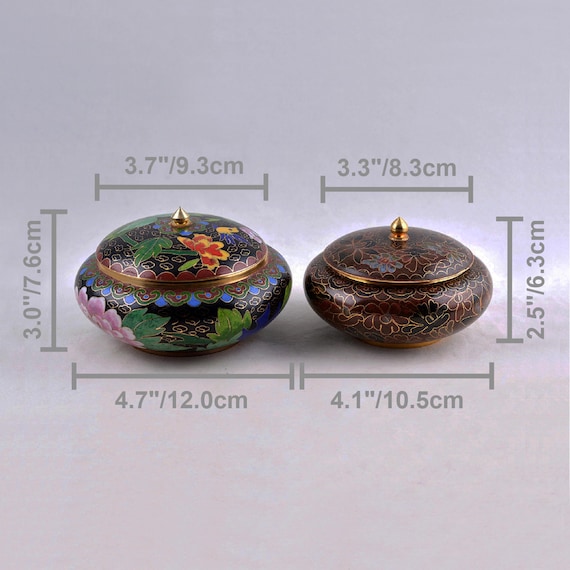 ヴィンテージ七宝焼きの小物入れ。 ヴィンテージ七宝焼きの小物入れ。