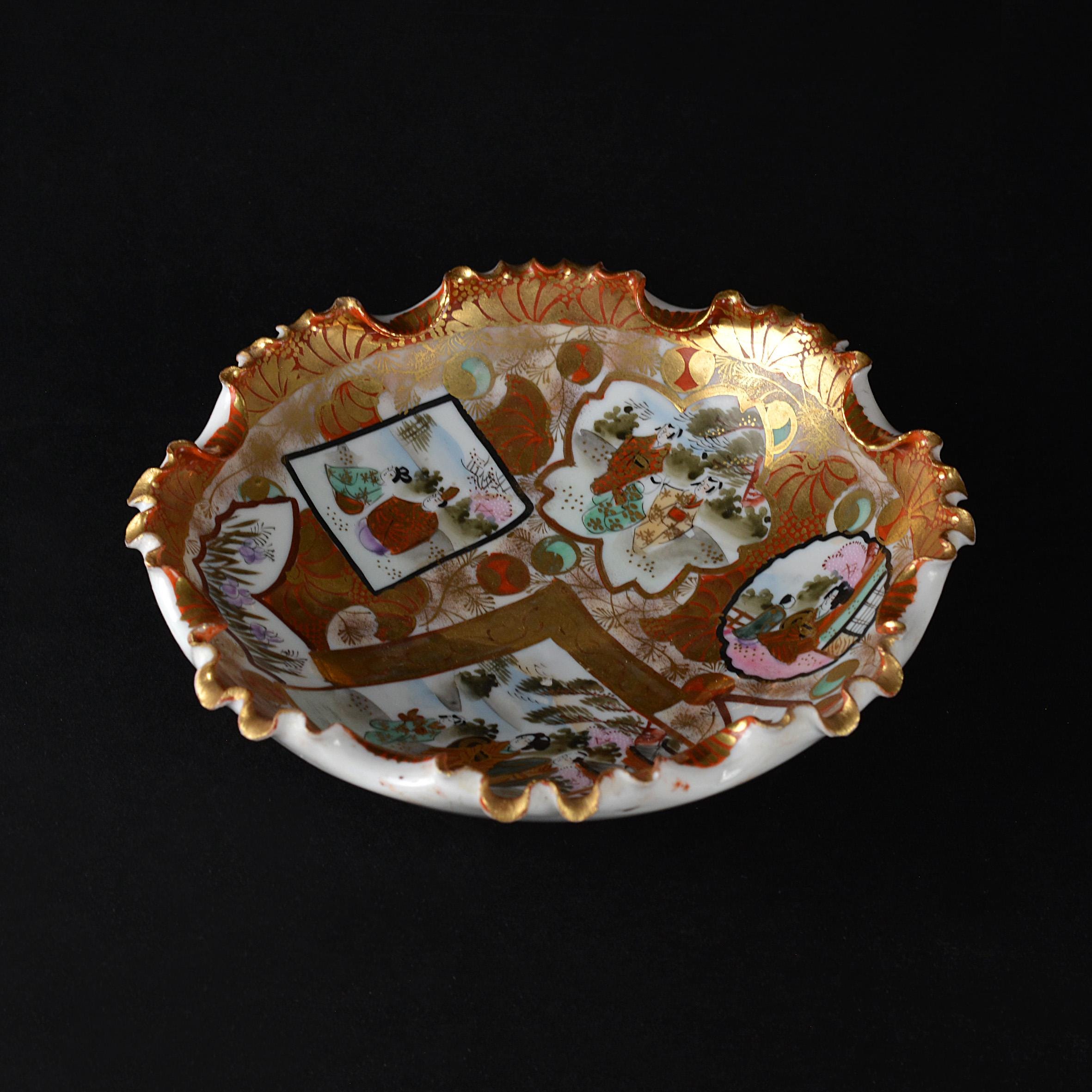 九谷焼　鉢物 アンティーク ニッポン 九谷焼 足付鉢：芸者絵、日本製磁器（8.8インチ