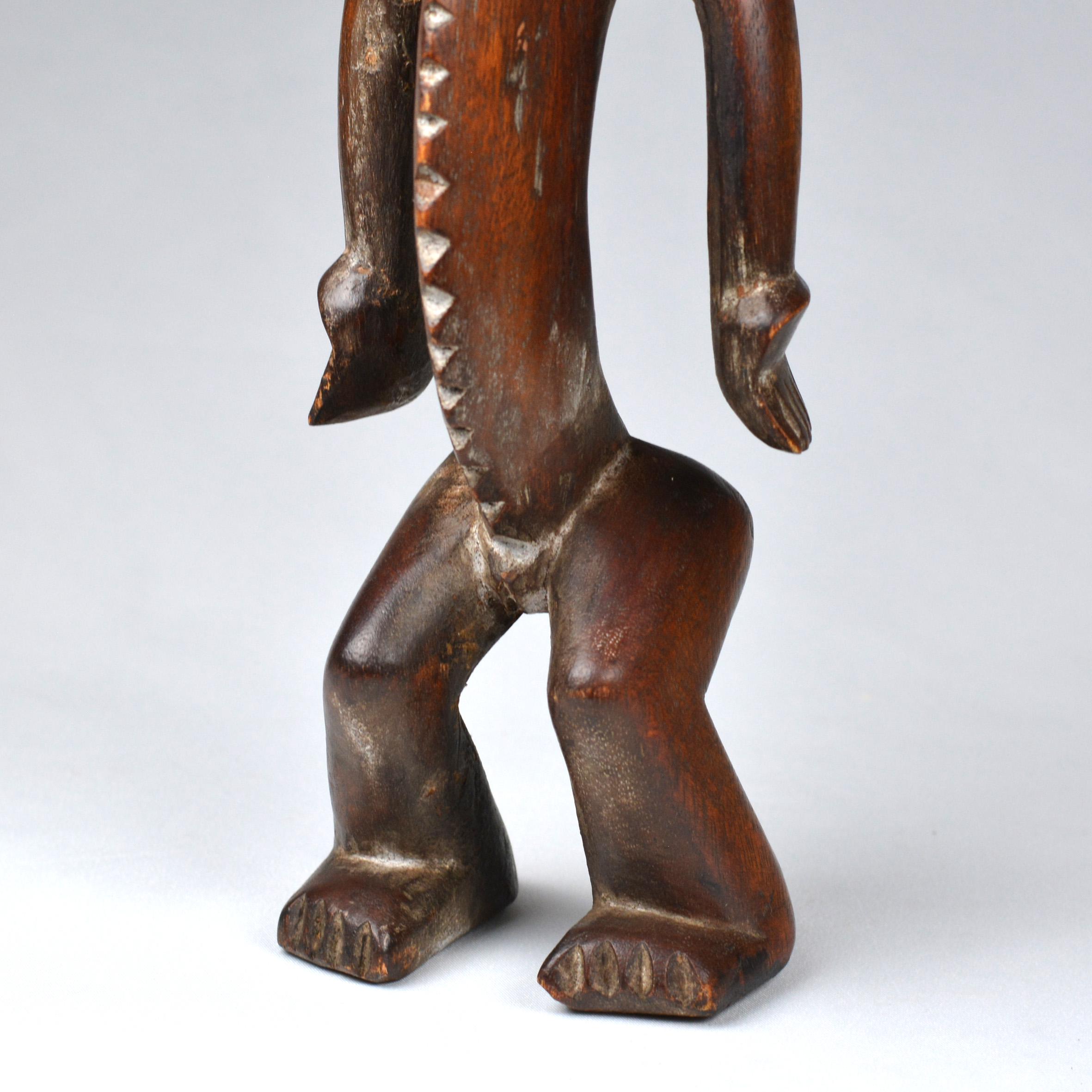3786. Rare Find African Art Ngbaka Tribal Art Hand Carved