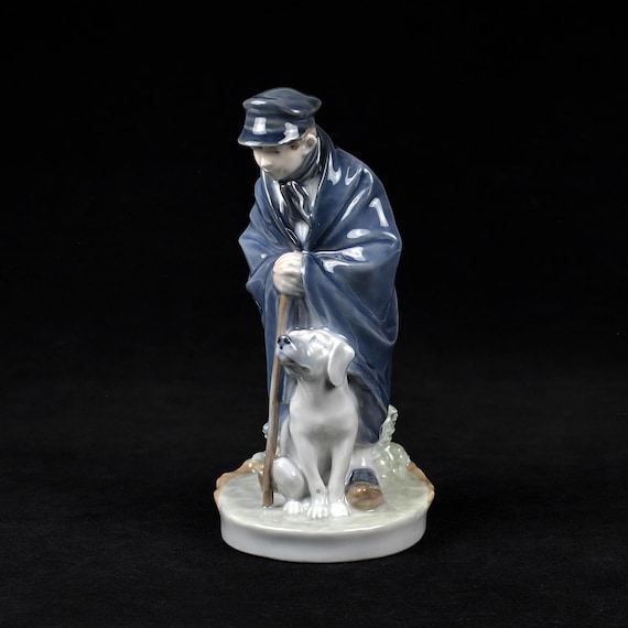 ロイヤルコペンハーゲン　犬 ロイヤルコペンハーゲン フィギュリン 犬 - メルカリ