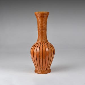 Vintage Chinese Folk Art Shanghai Handicrafts Hand Woven Bamboo Vase 9.8&quot;/25cm (N3766)