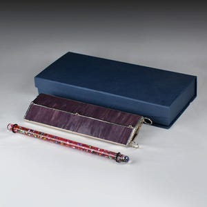 Vintage Kaleidoscope Purple Stained Slag Glass-Prismatic Oil Stars Wand with Original Box (N4423)
