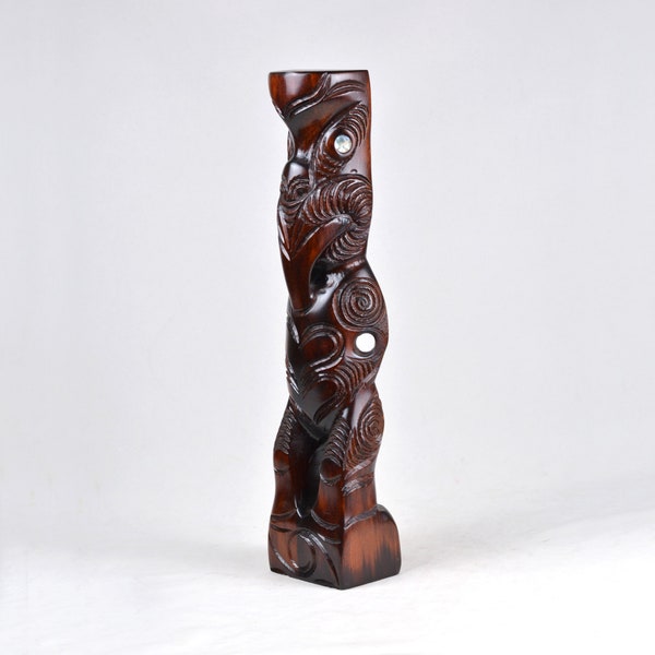 vintage Océanie Îles du Pacifique Art tribal maori Sculpture totem en bois sculpté à la main avec yeux en coquille Paua Nouvelle-Zélande 15"/38cm (N2685)