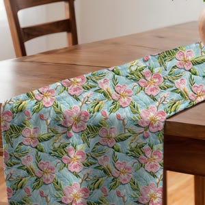 Floral Table Runner, Wild Flowers Embroidery Print Table Runner, Kitchen Table Decoration, Dining Room Table Runner, Spring Flowers