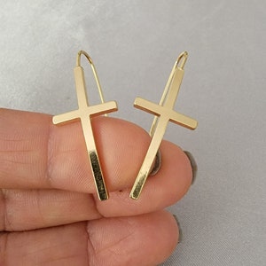 Cross earrings, Gold cross earrings, Catholic earrings, Gift for her, Gift for women, Trendy jewelry, Cross Jewelry, Small Cross earrings