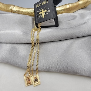 Scapular necklace, 18K Gold  Scapular, Our lady of Mount Carmel  and Sacred Heart of Jesus Scapular, First Communion and Confirmation Gift,