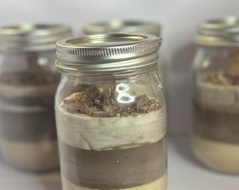 S'mores Candle: Crackling Wood Wick, Marshmallow Graham Cracker Scent