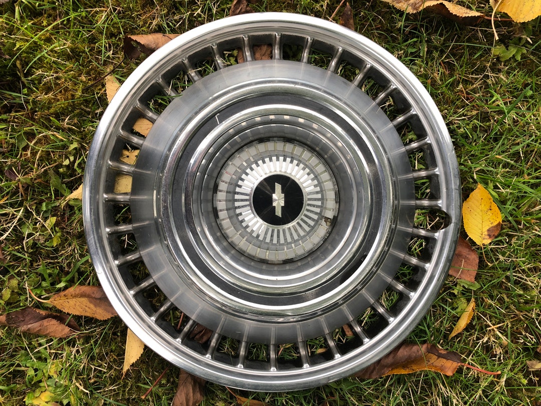 1964 chevelle ss hubcaps discount