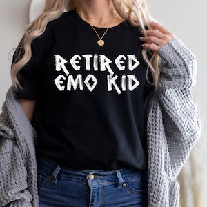 Retired Emo Kid T-Shirt, funny emo shirt, emo parent, emo mom, emo dad, emo music, emo&#39;s not dead, elder emo, funny music shirt