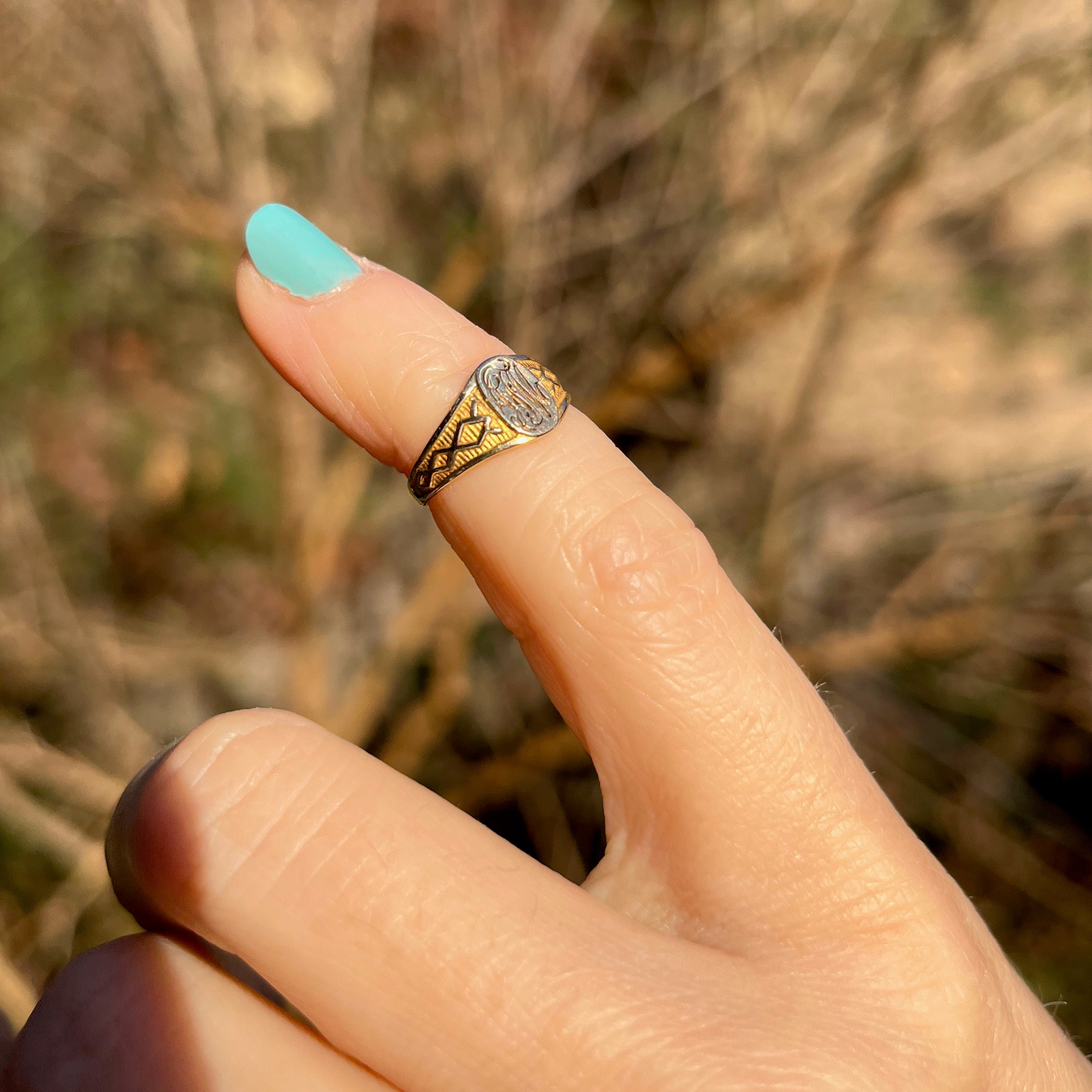 Tiny Vintage Solid 14K Yellow Gold Midi Pinky Signet Ring, Size 0.5 1/2 /  Ornate Engraved Monogram Letter Initial JIM JTM - Etsy