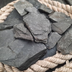 2 Pounds 1-3 Inch Natural Black Slate Aquarium / Terrarium, Garden and Craft Stone, Perfect for Reptiles, Landscapes, and More!