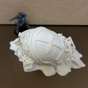 Gothic Destroyed Titan Terrain | Grim Dark 28 mm Sci‑Fi Tabletop Scenery | Unpainted 3D‑Printed Bundle for Miniature Game