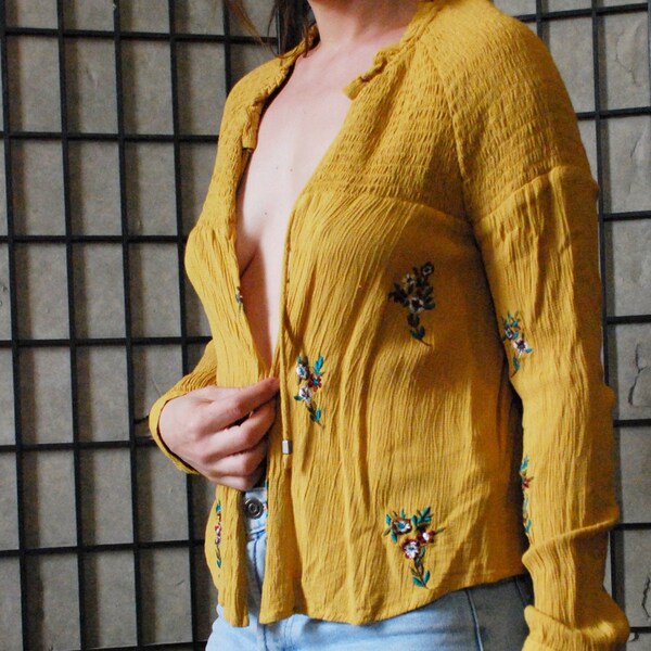 Secondhand Boho Yellow Flower Embroidered Top Woman, Recycled Bohemian Fashion, Nomadic Festival Clothes, Ethnic Jacket, Vintage Style