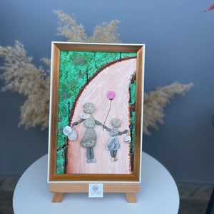 Arte su ciottoli &quot;Legame tra madre e figlia&quot;,Decorazioni murali incorniciate realizzate con pietre naturali da spiaggia,Regalo originale per una persona speciale, Arte dipinta a mano