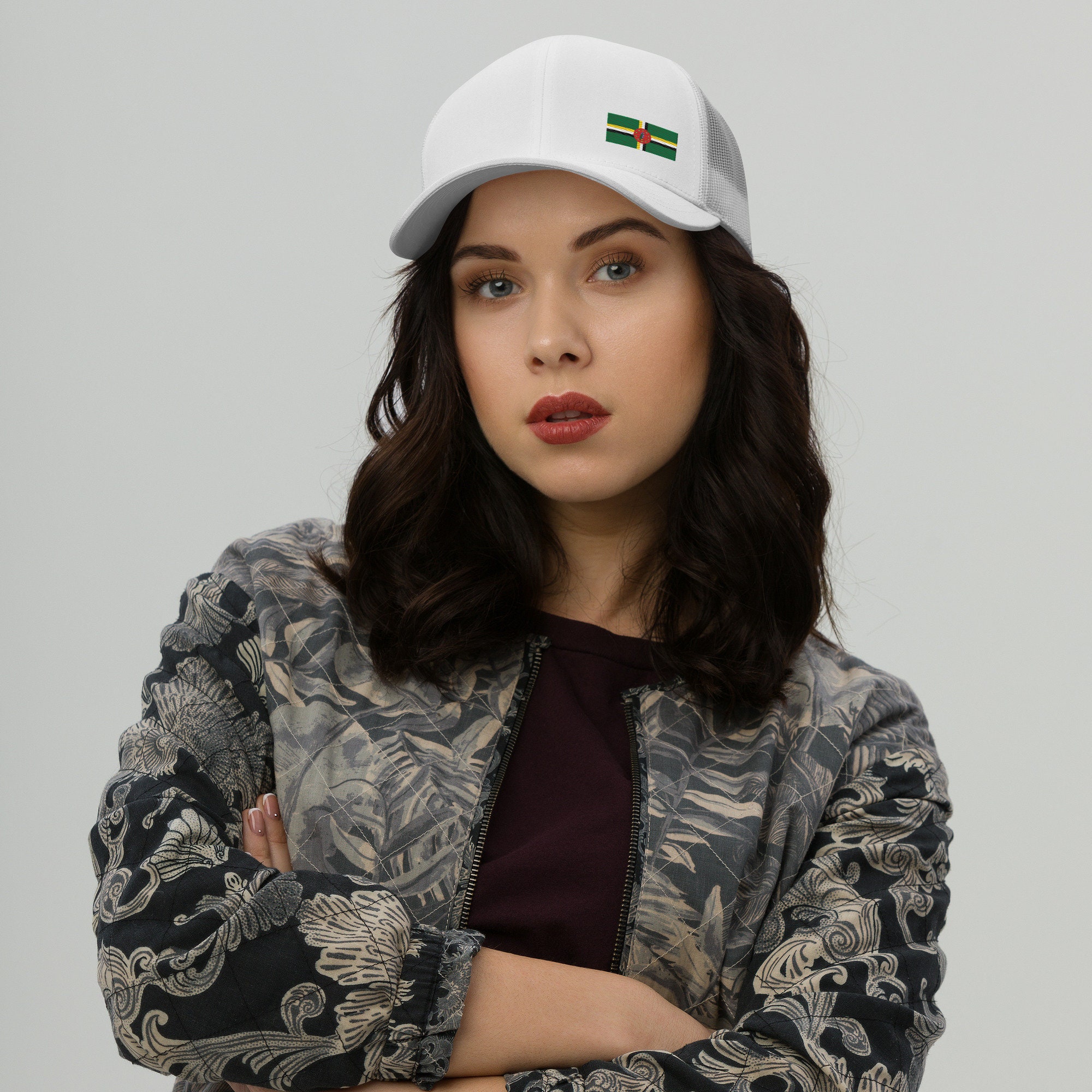 DOMINICA TRUCKER CAP - Caribbean Island Style Hat - Vintage Mesh Snapback