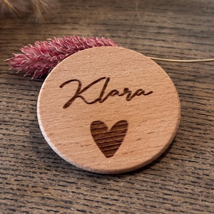 Namensschild Herz | Anhänger | Platzkarte | Holzscheibe | Hochzeit | Tischschild | personalisiert | Deko | Hochzeitsdeko 5cm