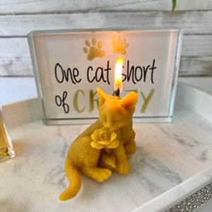 cat candle 100% beeswax ( handcrafted ) cat lovers candle birthday candle/ cat shaped candle. honey candle