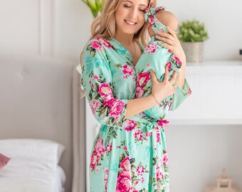 mom baby matching hospital outfits