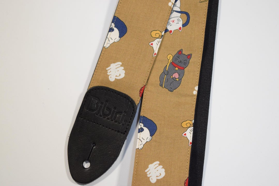 きつねページ Japanese Canvas (hanpu) Guitar Strap, Maneki Neko, Lucky Cat