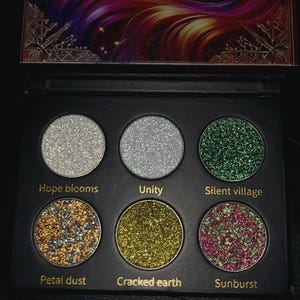 Duochrome Eyeshadow Palette: The Painted Dreams, Vegan & Cruelty-Free