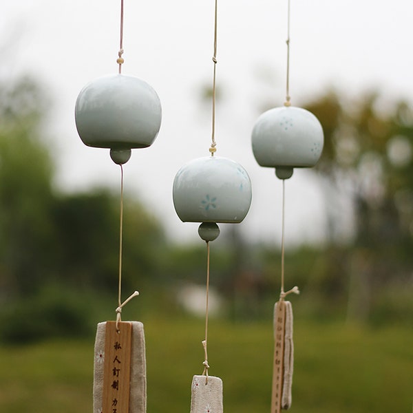 japanese wind chimes are the best gift for housewarming.(Custom wooden label)