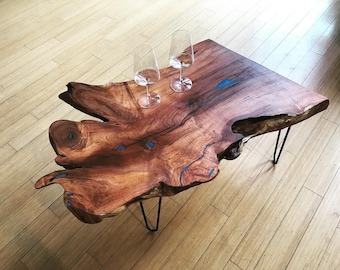 Table sur mesure, Meubles en bois sur mesure, Décoration intérieure personnalisée