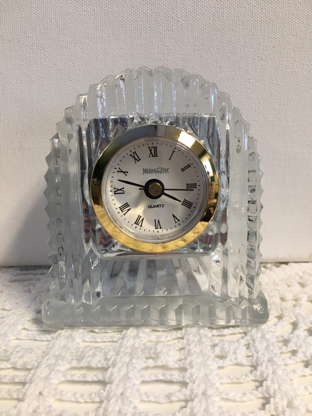 Vintage Michael C Fina 5th Ave. Quartz Battery Desk Clock Hand Cut