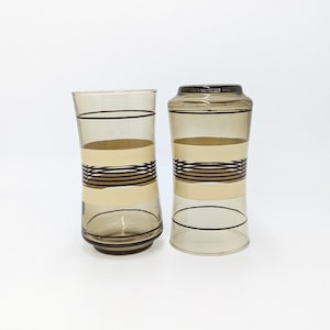 Curvy 70s Glasses, Set of 2