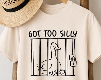 Got Too Silly Goose T-Shirt Funny Animal Meme Humour Gift