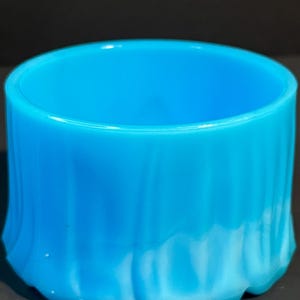 Vintage Akro Agate Glass Blue Slag Colonial Belle Lady Powder Box