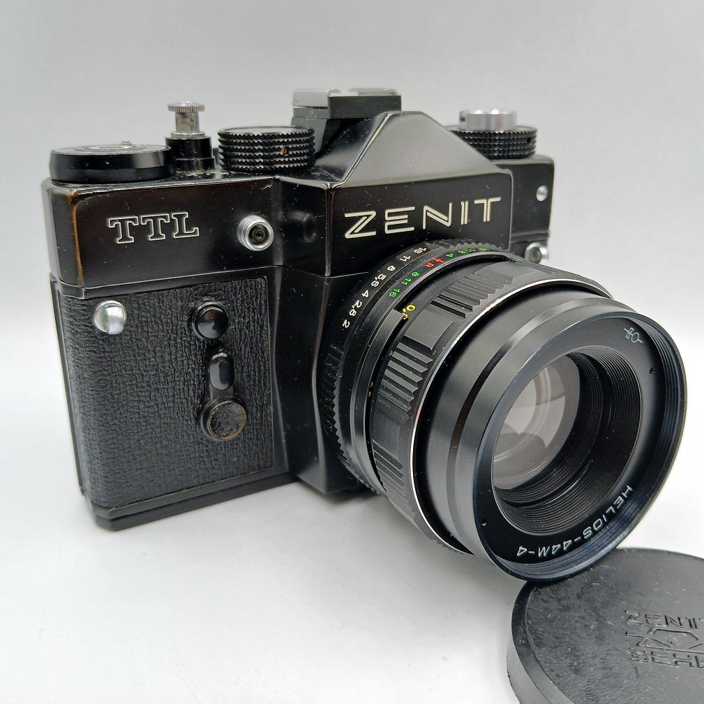 Vintage Soviet camera Zenit TTL, Photo lens Helios-44M-4, Vintage USSR, Made in USSR, Vintage camera, Vintage Photo lens, Zenit, Photo lens