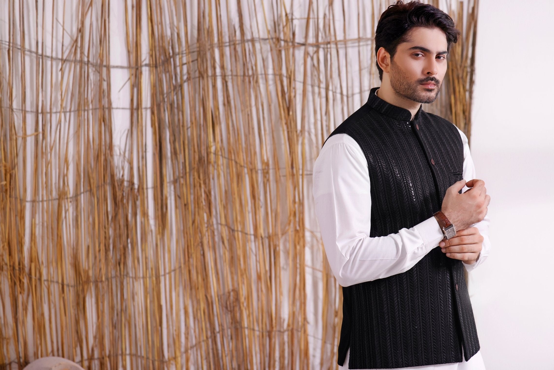 RoyalClubClothing Mens Black Waistcoat | Mens Shalwar Kameez with Waistcoat | Mens shawar Kameez | Shalwar Kameez Pakistani | Mens Punjabi Suit | Mens Kurta