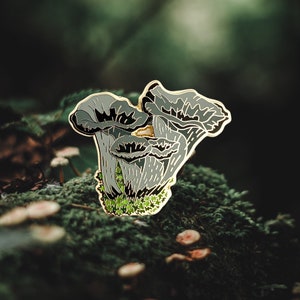 Black Trumpet Mushroom Enamel Pin,Mushroom,Mushroom Pin,Mushroom Gifts,Mushroom Pins,Mushroom Pin,Fungi Pin,craterellus cornucopioides