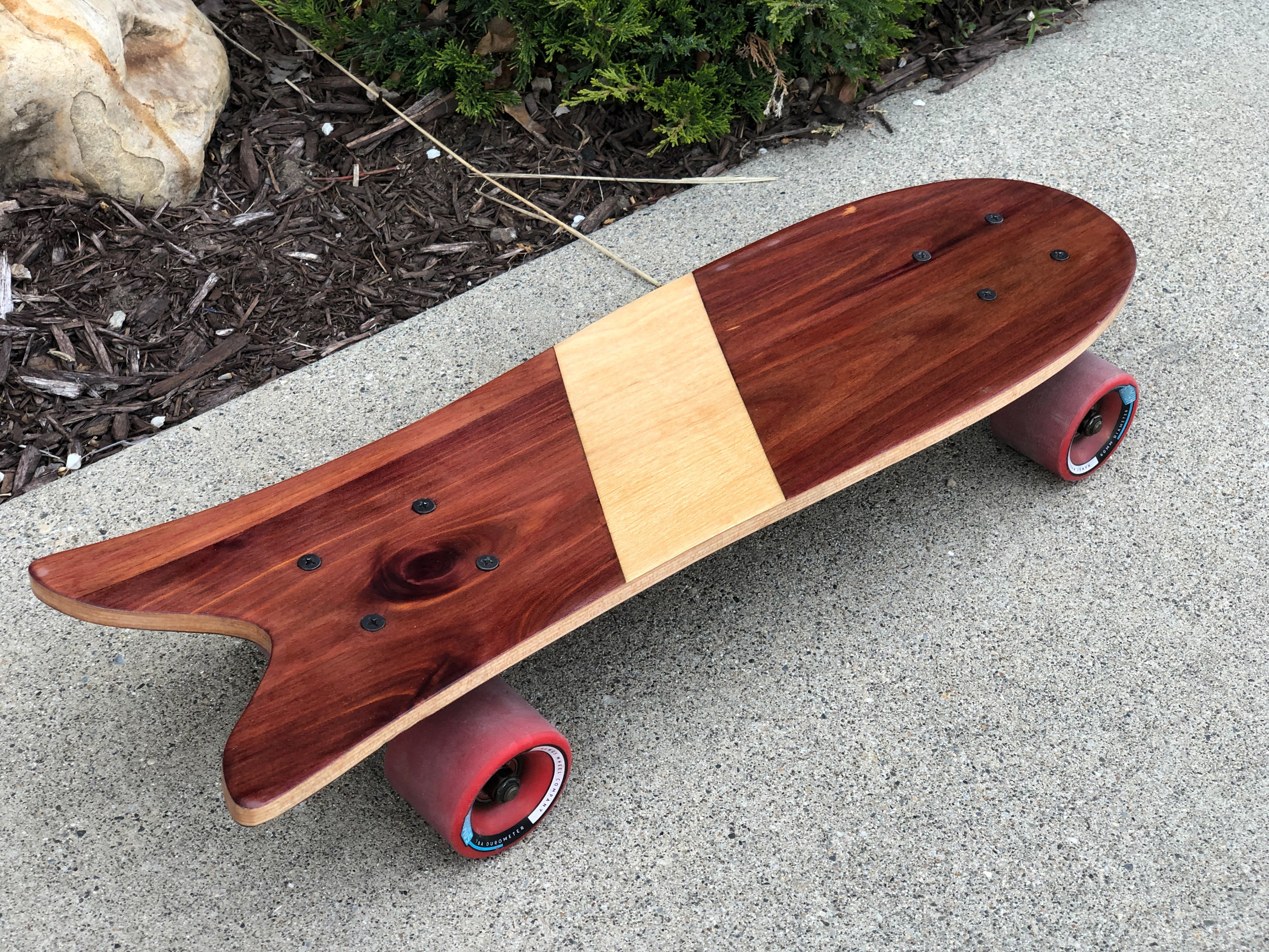 Mini Skateboard Penny Board Mold and Template Design for CNC Mini Skateboard Penny Board Mold and Template Design for CNC
