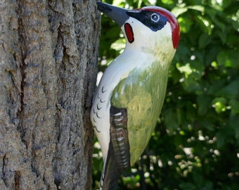 Ceramic Woodpecker Garden Stake | Frost-resistant | Green Woodpecker | Garden Figurine | Garden Decoration | Garden Ornament | Ceramic Animal Figurine | Garden Decoration