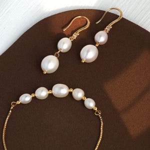 Elegante Moederdag parel sieradenset echte parel oorbellen + armband 18k verguld, zilver, roségoud Kettingopties Aangepaste cadeaubon