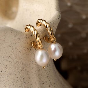 Moederdagcadeaus Zoetwaterparel Knoopoorbel Clip Stud Earring Natuurlijke parel Beste vriend Cadeau Cadeaus voor haar Gepersonaliseerde cadeaukaart