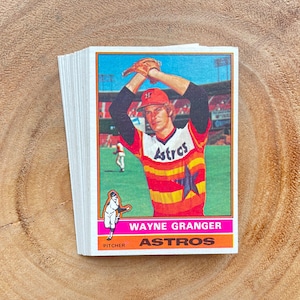1976 Topps Baseball Cards, Lot of (20)