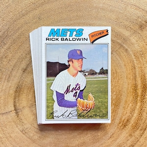 1977 Topps Baseball Cards, Lot of (20)