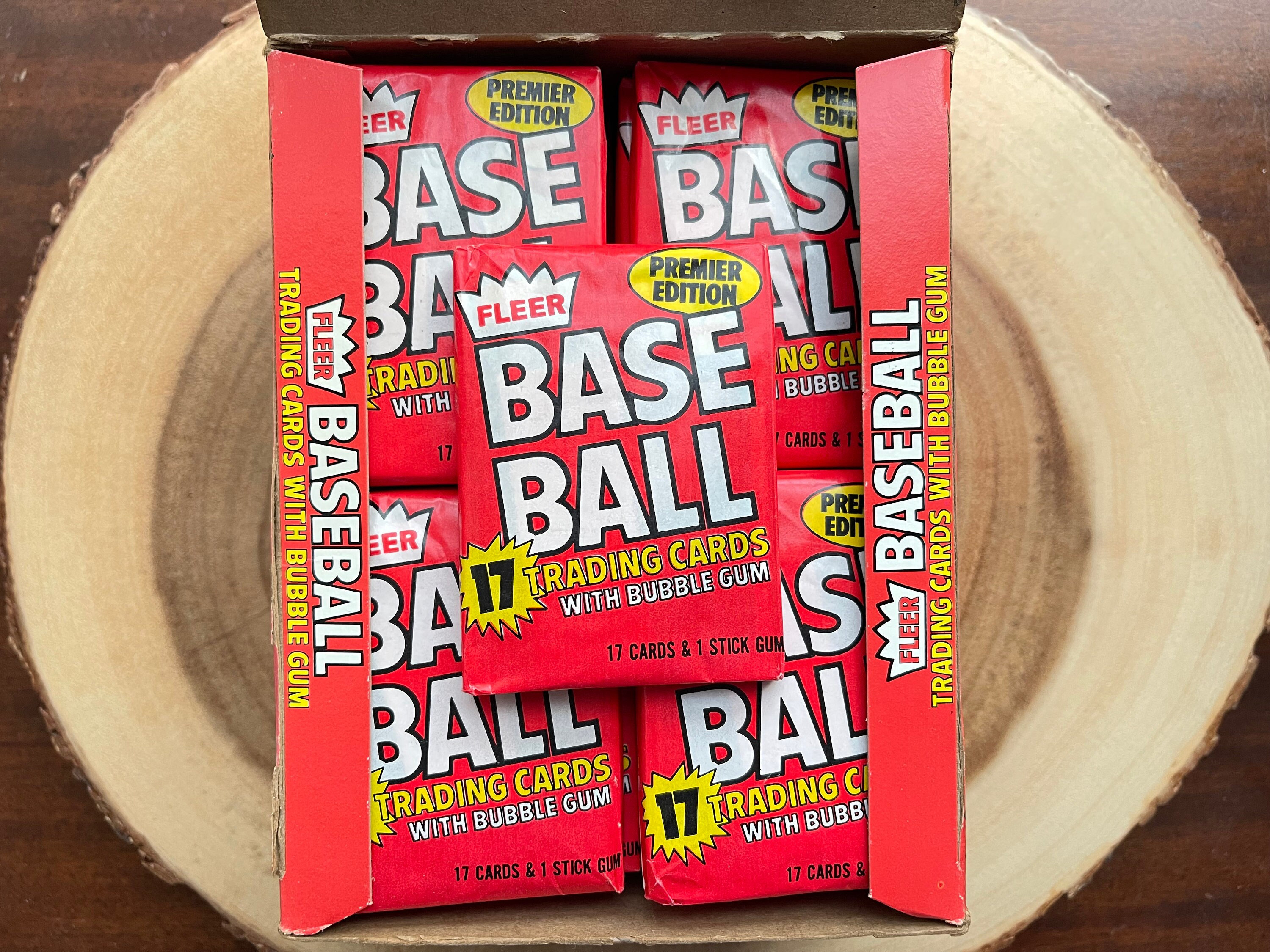 1981 Fleer Baseball Wax Packs - Lot of (2) Packs, 17 Cards per 