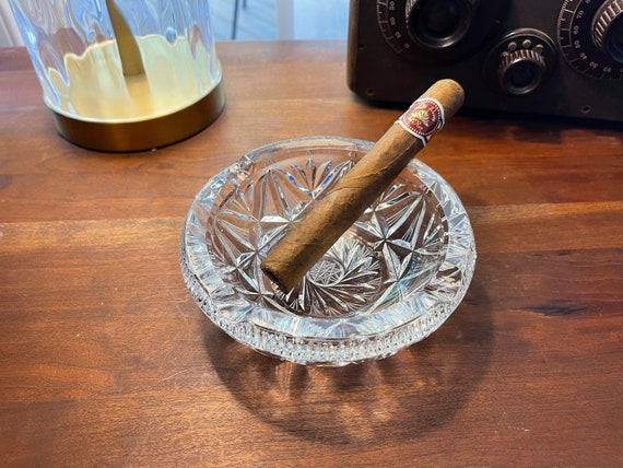 Vintage Clear Glass Ashtray, Cigar/cigarette Ashtray