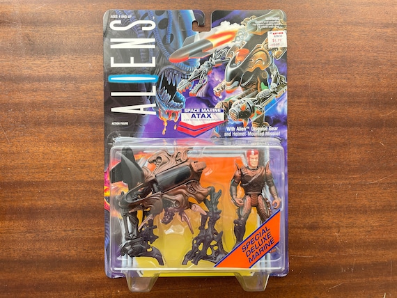 Vintage 1992 Aliens Kenner Space Marine Atax Action Figure (sealed
