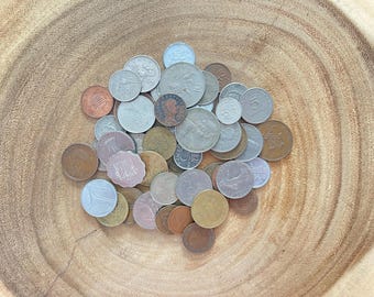 Foreign Coin Collection – Lot of 50 Mixed World Coins – Circulated Coins from Various Countries and Dates