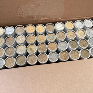 1 Roll - 25 Dollar Bank-Wrapped Coin Roll - Susan B. Anthony, Sacagawea, Presidential Coins, Circulated Collectibles, Only (1) Roll, Read